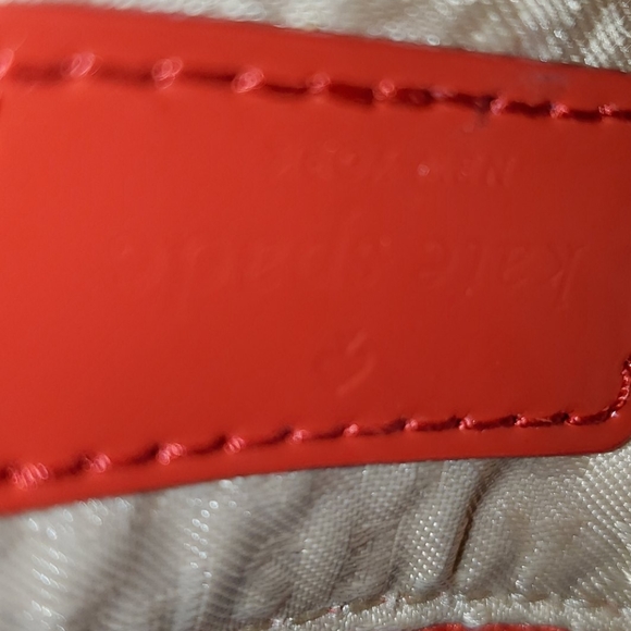 Kate Spade wristlet - Picture 5 of 6